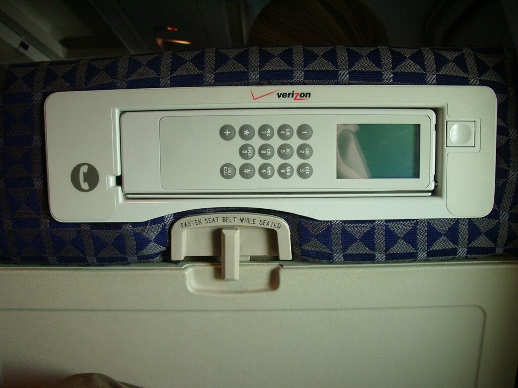 Another dead medium, the Airphone, disconnected almost exactly a year ago. I predict it'll be another small indicator of 1990-ness, even though it wasn't until 2006 that it was shut down. Also notable in its use as the communication medium that allowed 9/11 passengers (especially in Flight 93) to communicate the situation inside the planes before they crashed.
Date	8 June 2007, 14:21
Source	IMGP1292.JPG
Author	Mike Kuniavsky from San Francisco, USA